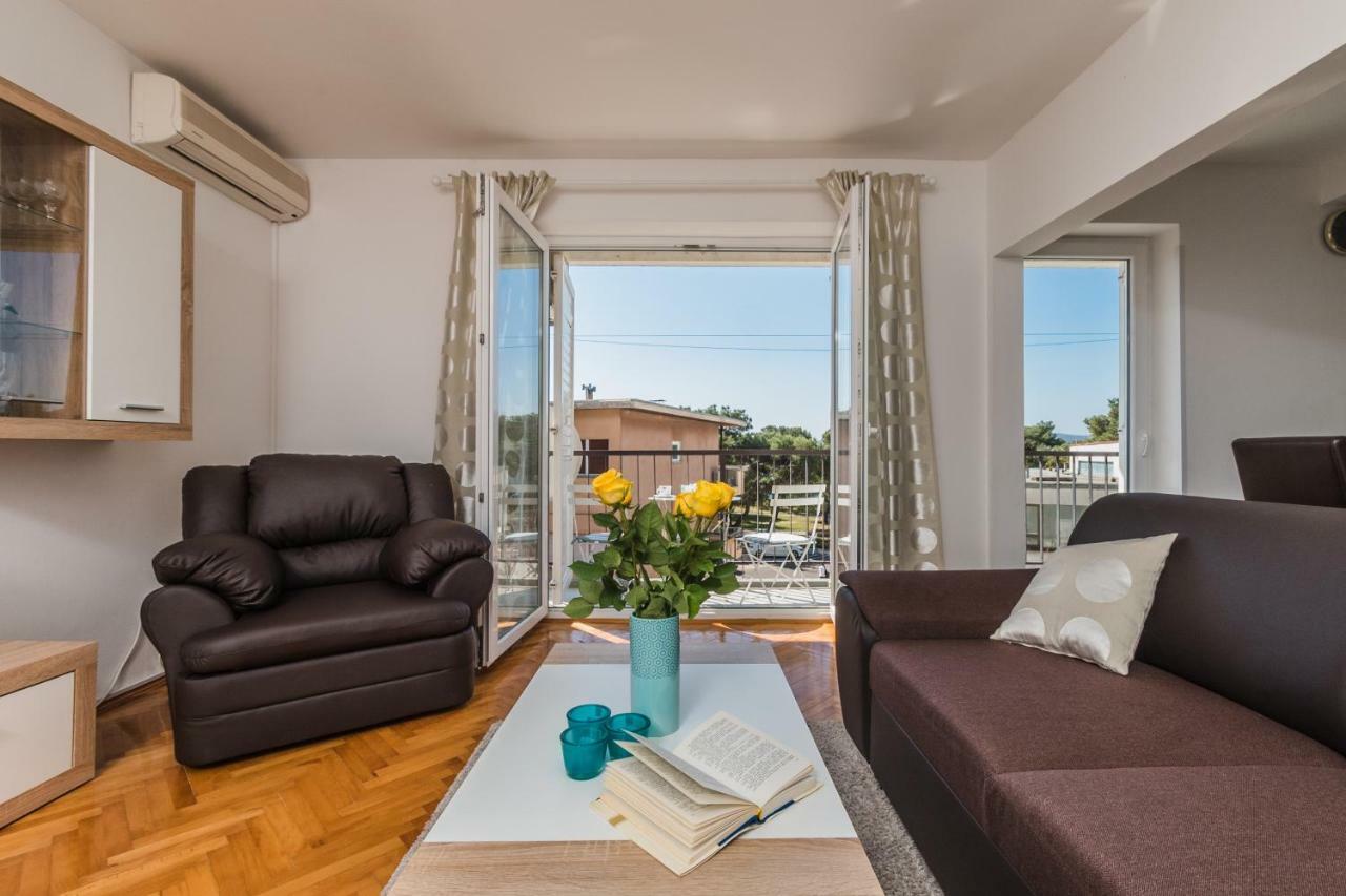 Apartment Marty Crikvenica Exterior foto